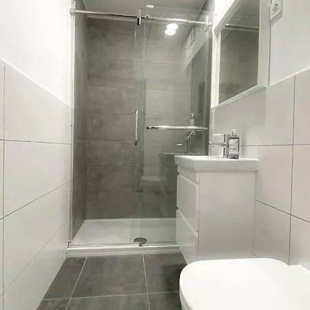 아파트 The View 22 서클리예나고렌스켐